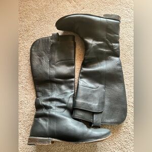 Women’s Black Frye Paige Tall Riding Boot, size 9